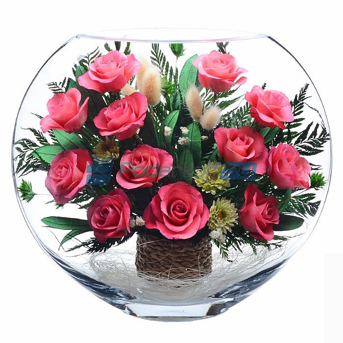 Цветочная композиция "Розы в вазе"